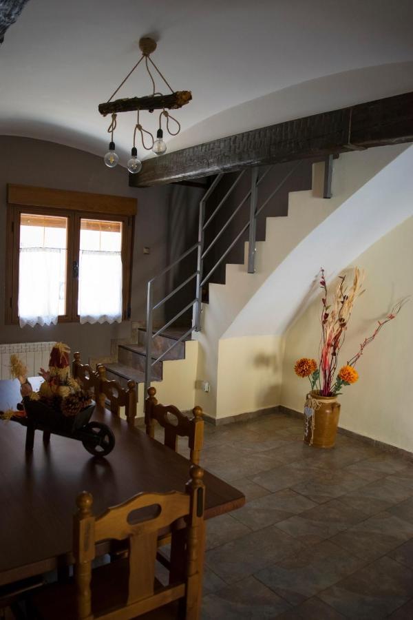 Vivienda Turistica El Caneco Tordesillas Exterior foto